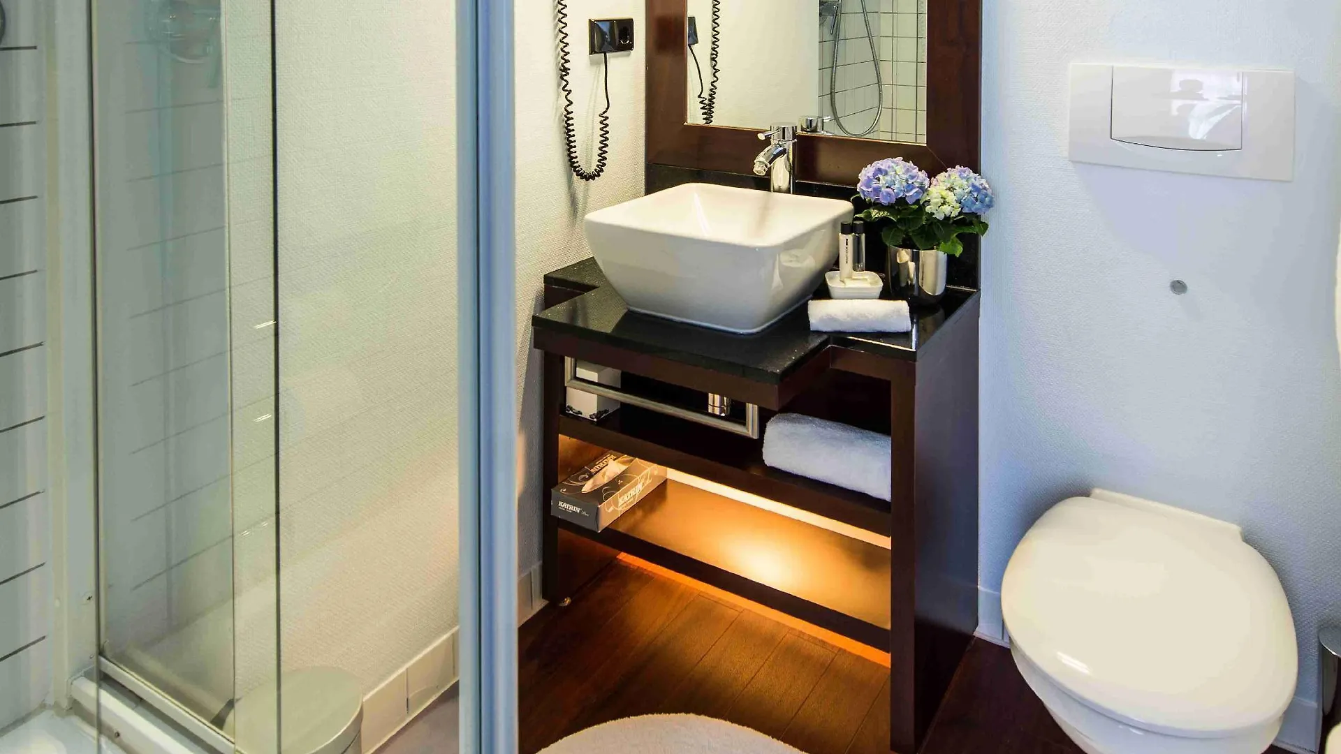 Hotel Concorde Francfort-sur-le-Main 4*,